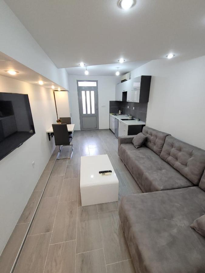 Apartment Diamond -Modern And Lovely Seaside Studio Apartment Kotor Zewnętrze zdjęcie
