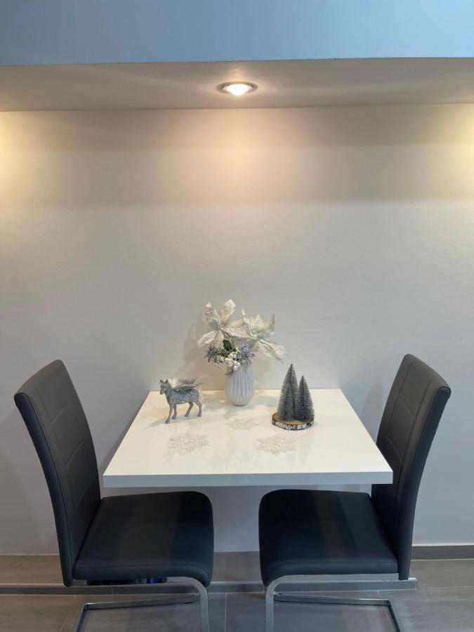 Apartment Diamond -Modern And Lovely Seaside Studio Apartment Kotor Zewnętrze zdjęcie