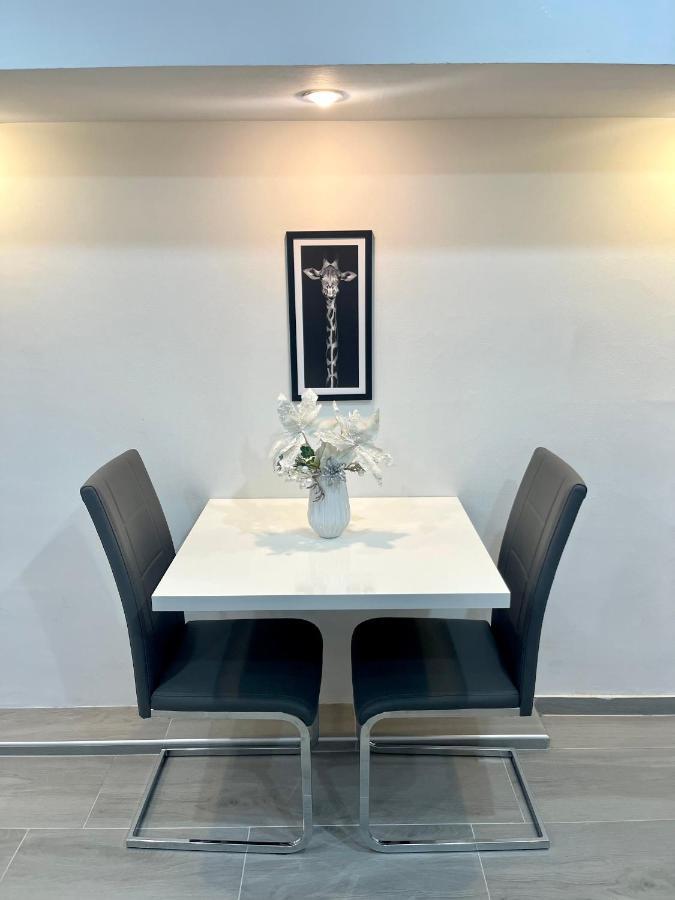 Apartment Diamond -Modern And Lovely Seaside Studio Apartment Kotor Zewnętrze zdjęcie